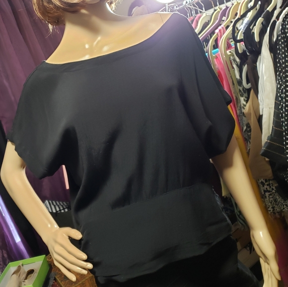 🛍Maeve by Antropologie Short Sleeve Top - Picture 1 of 13